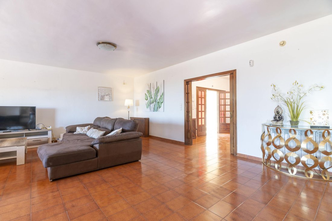 Villa in la Nucia, Valencian Community, Spain 5 - 16988732