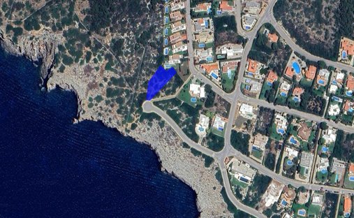 Land in Maó / Mahón, Balearic Islands, Spain 1