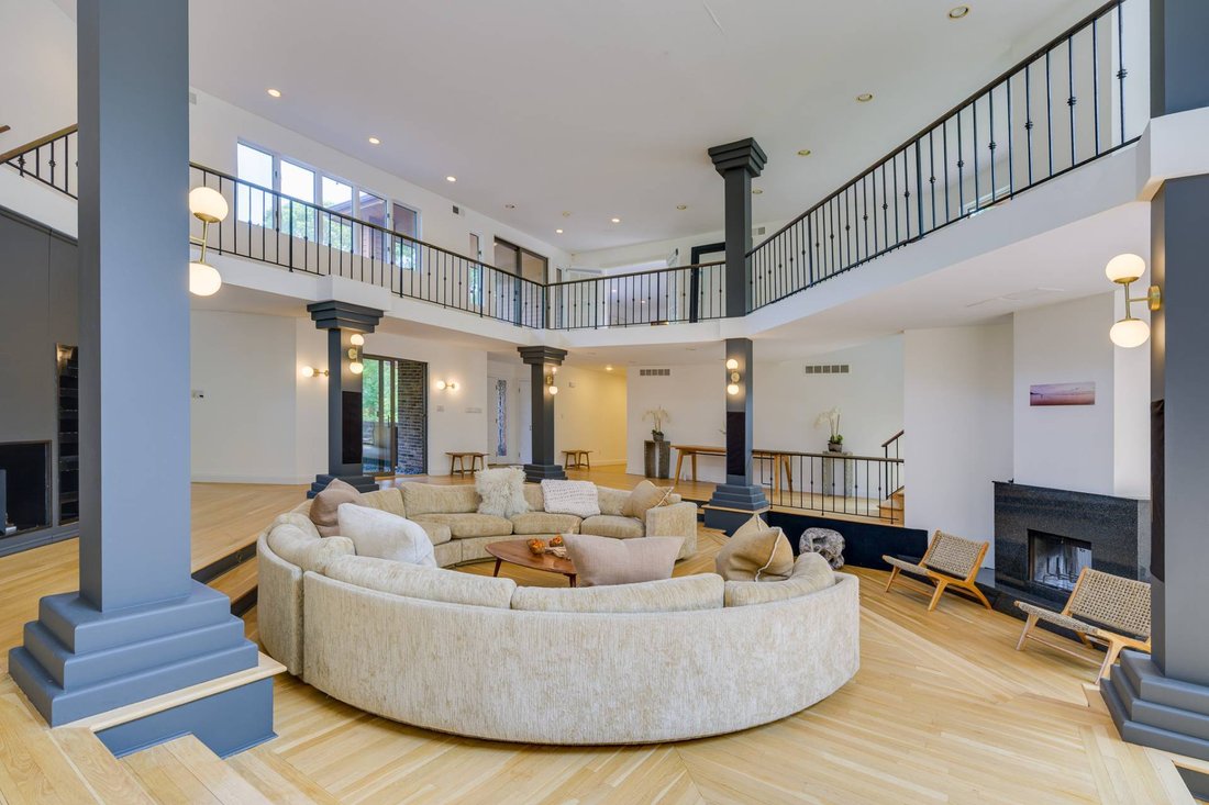 House in Hampton Bays, New York, United States 2 - 17797470