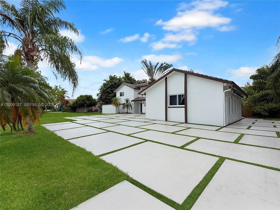 House in Davie, Florida, United States 4 - 17795477