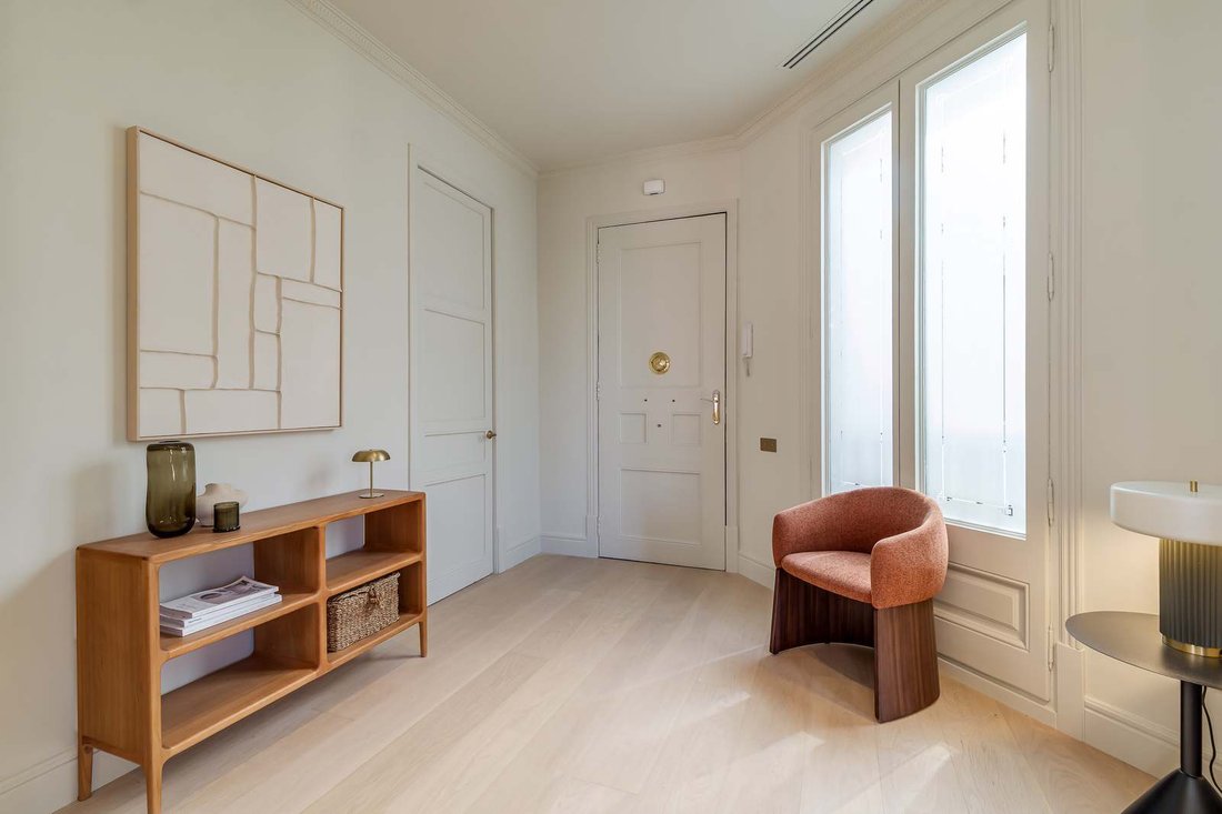 Apartment in Eixample, Barcelona, Spain 5 - 16617640