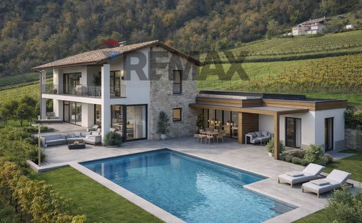 Country House in Castelli Calepio, Lombardy, Italy 1