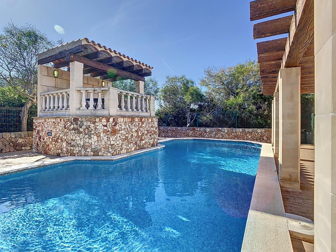 Villa in Sant Lluis, Balearic Islands, Spain 4 - 16989662