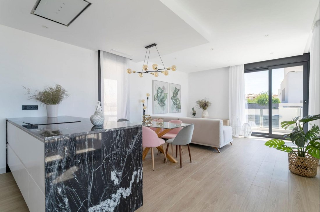 Villa in Finestrat, Valencian Community, Spain 4 - 16989026