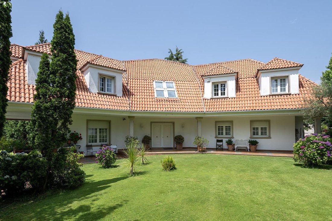 Villa in Pontevedra, Galicien, Spanien 2 - 16988205