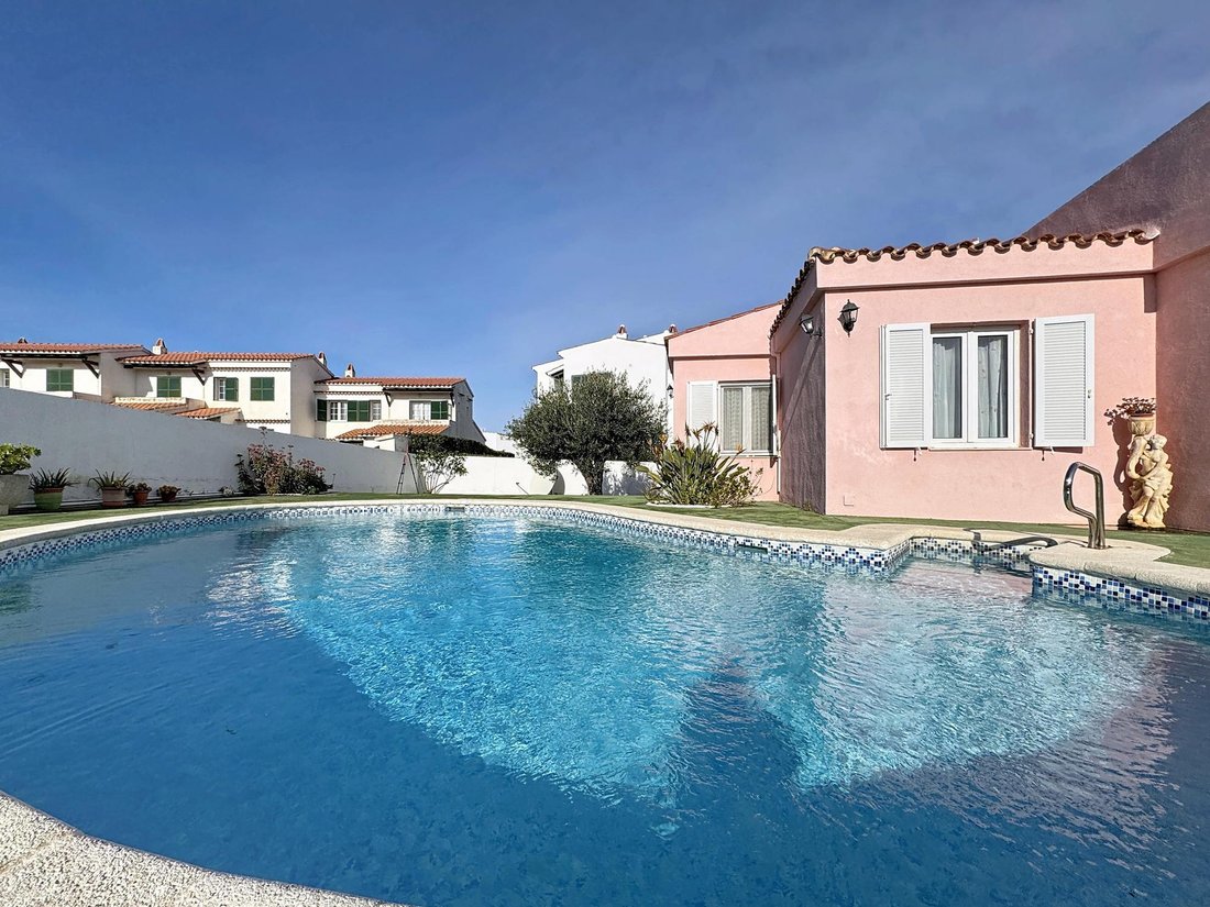 Villa in es Castell, Balearic Islands, Spain 3 - 17133414