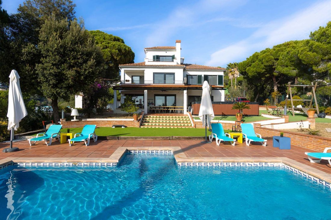 Villa in Arenys de Munt, Catalonia, Spain 1 - 16987662