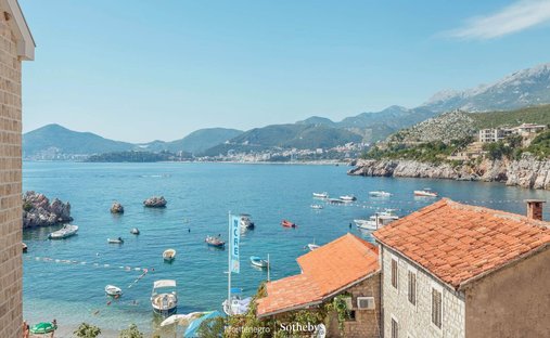 Villa in Pržno, Budva Municipality, Montenegro 1