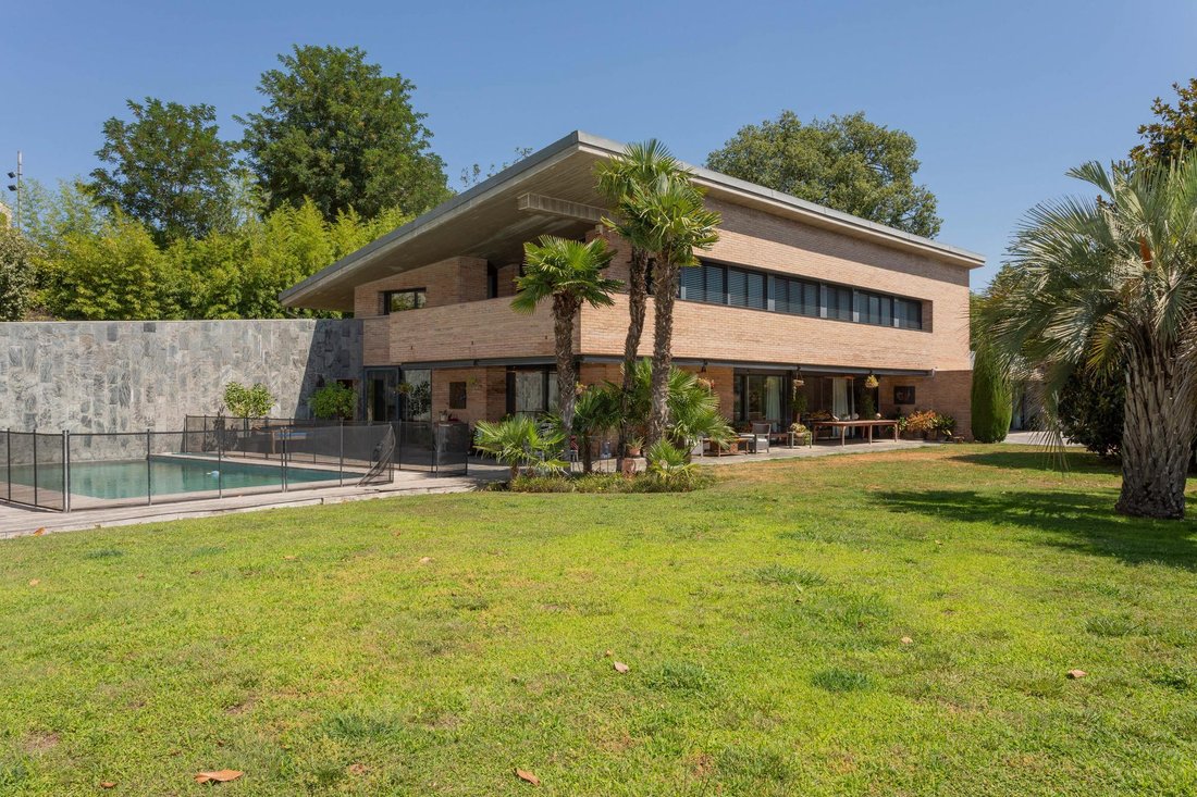 Villa in Girona, Catalonia, Spain 5 - 16988840