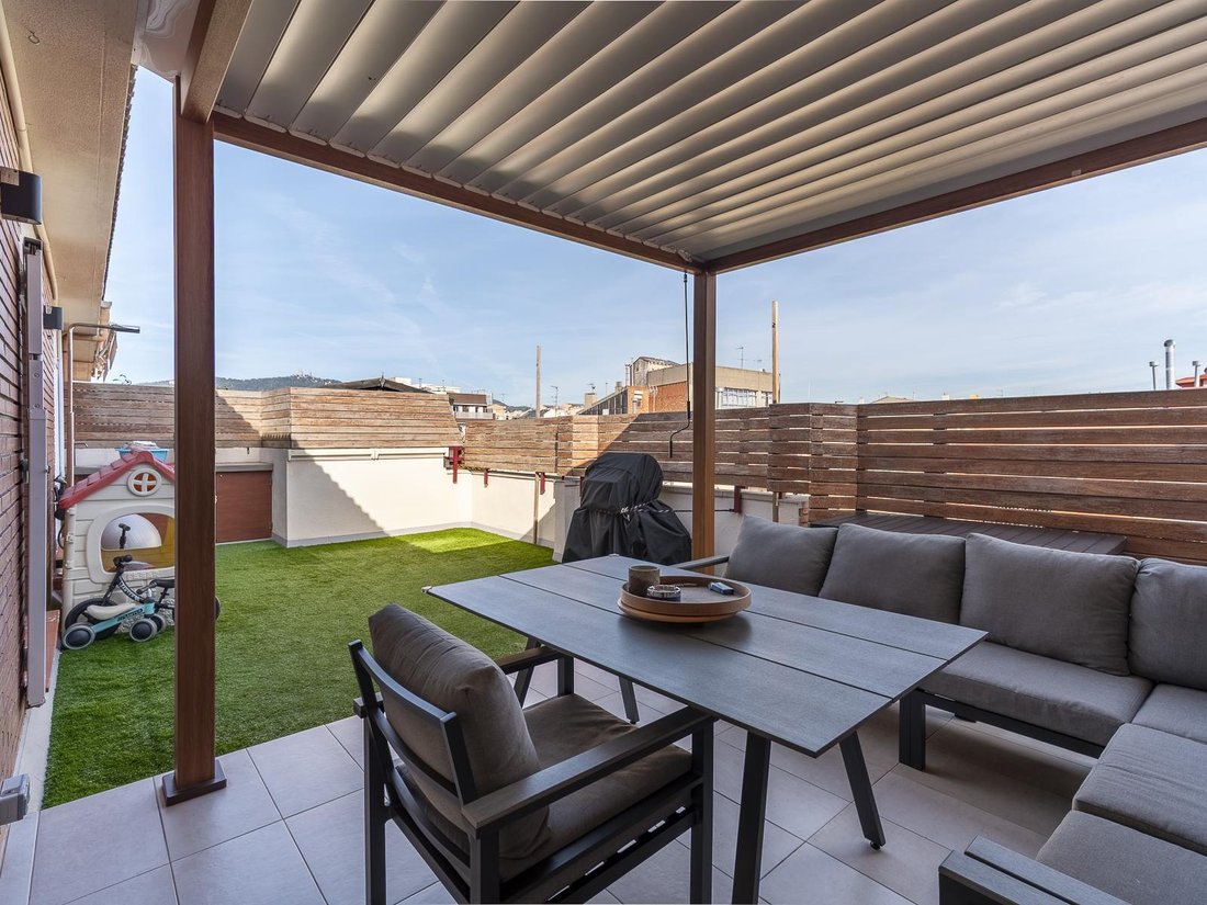 Apartment in Eixample, Barcelona, Spain 1 - 16733959