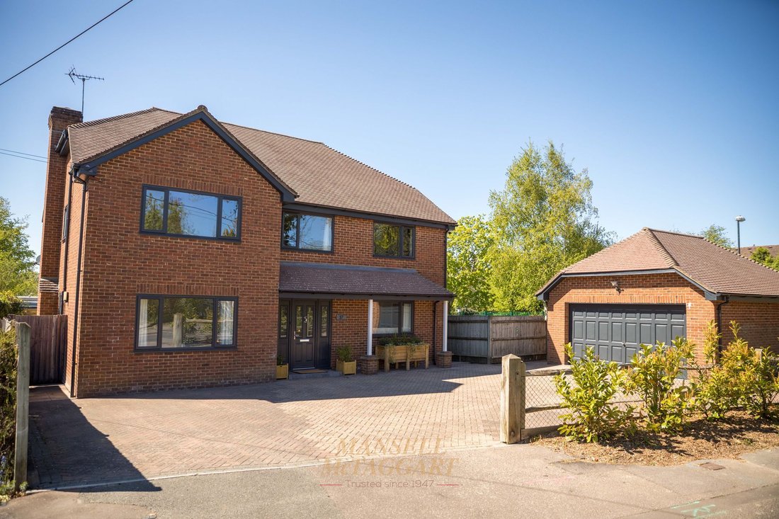 House in Three Bridges, Crawley, England 1 - 17797057