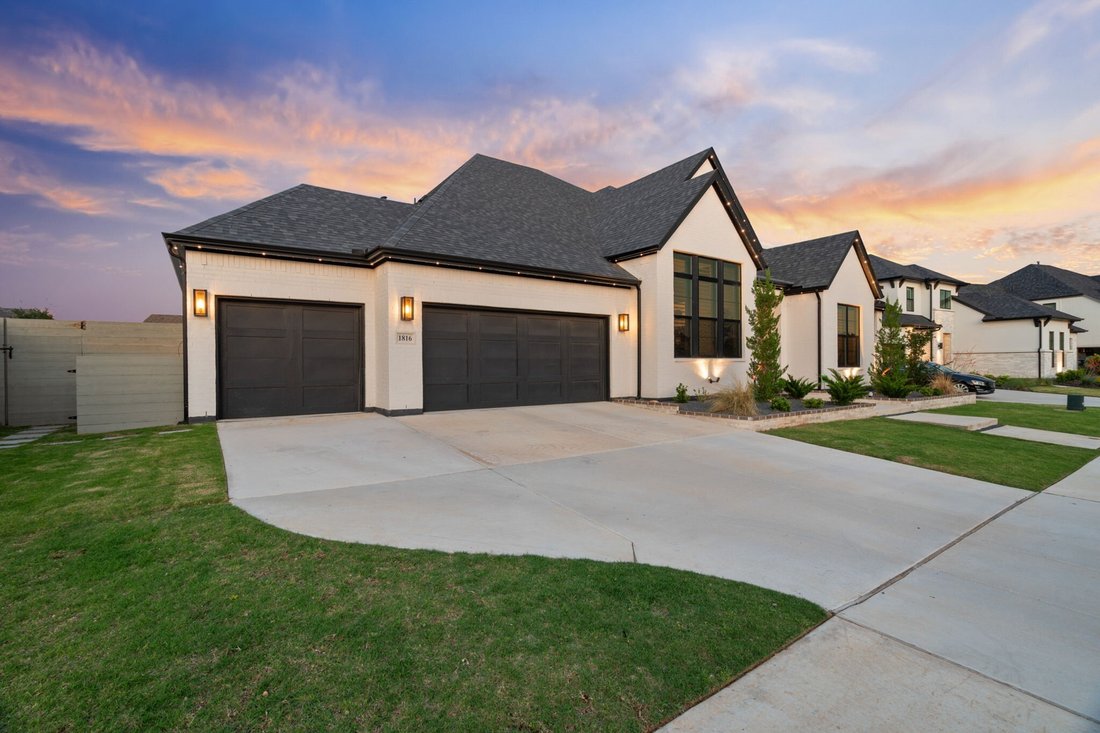 House in Lantana, Texas, United States 2 - 17800757