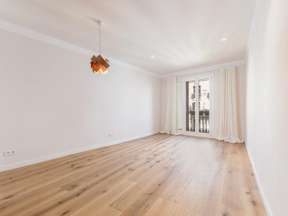 Apartment in Eixample, Barcelona, Spain 2 - 15941509