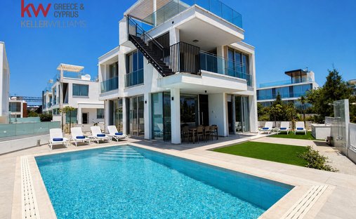 Villa in Paralimni, Famagusta, Cyprus 1