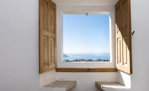Casa di campagna a Priegue, Nigrán, Spagna 1