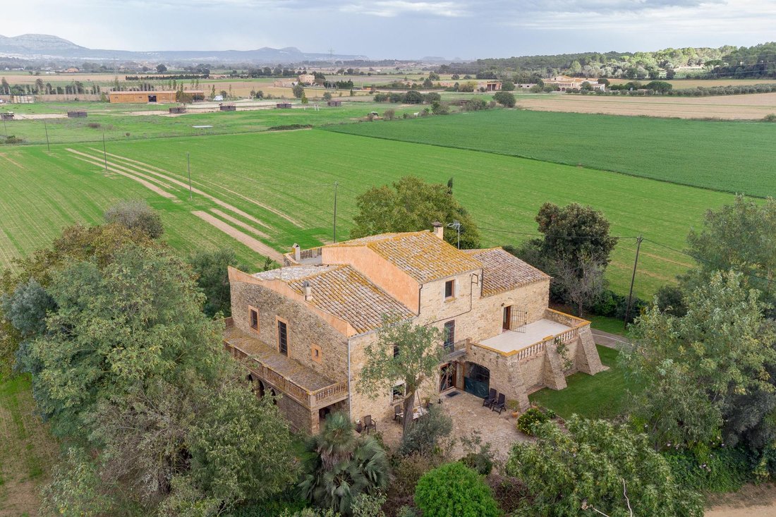 Country House in Peratallada, Forallac, Catalonia 1 - 16989419