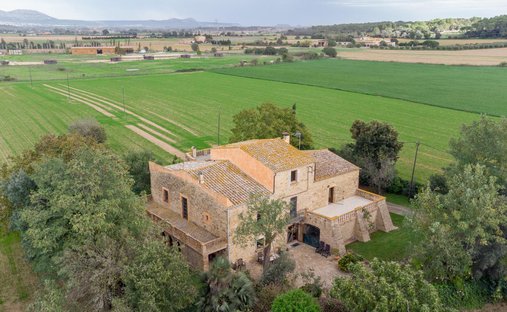 Country House in Peratallada, Forallac, Catalonia 1