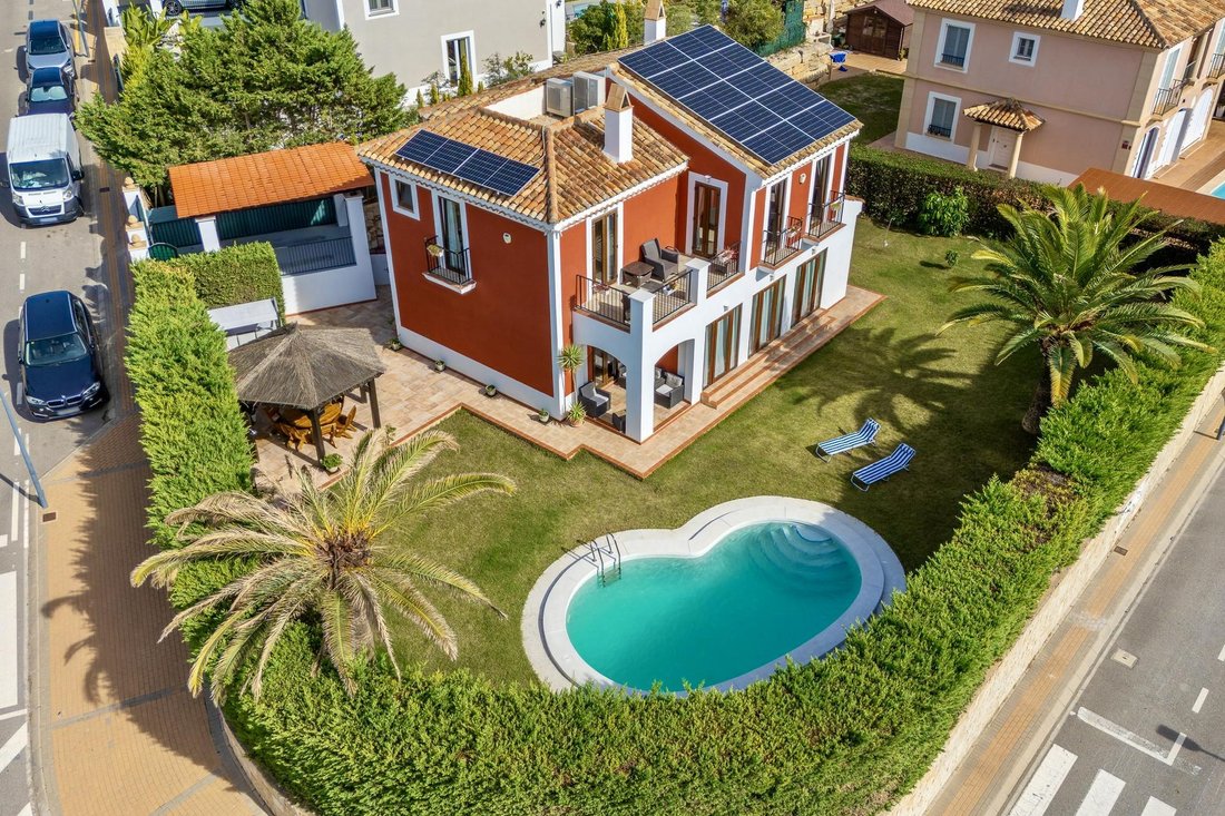 Villa a Finestrat, Comunità Valenzana, Spagna 2 - 16987905