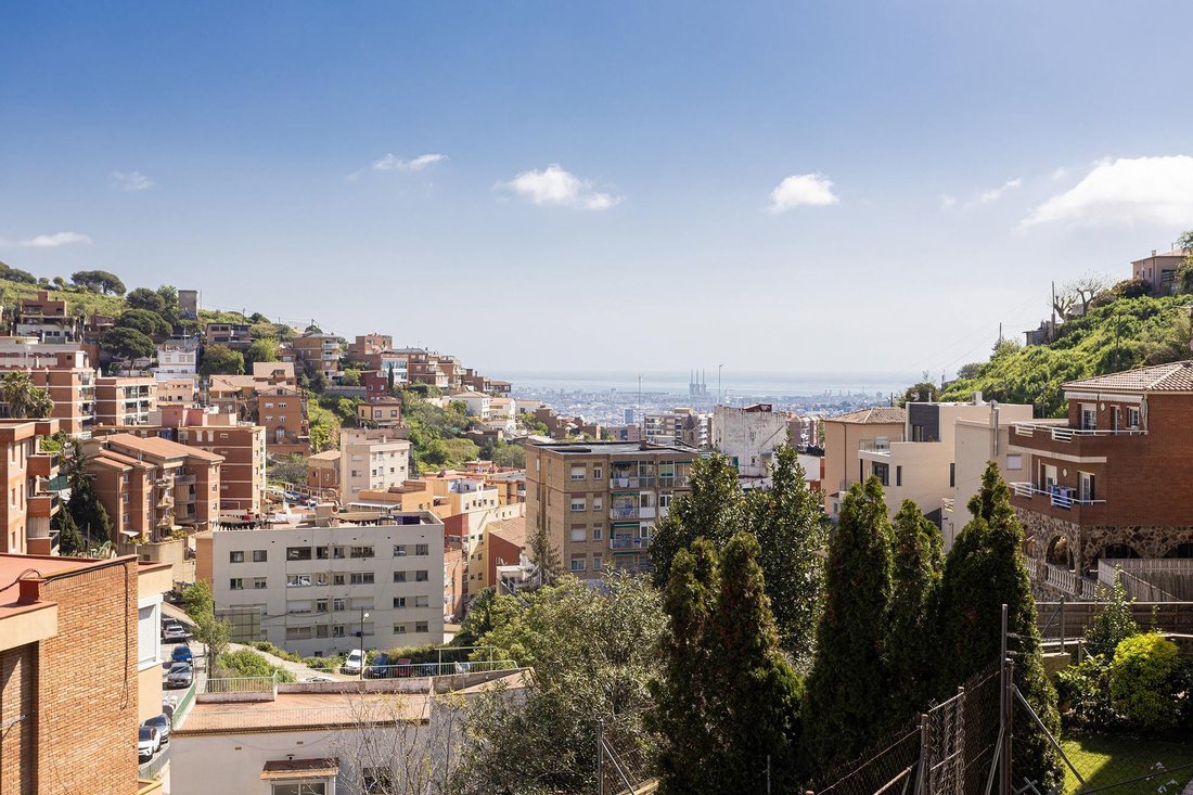 Villa in Horta-Guinardó, Barcelona, Spain 2 - 15871007