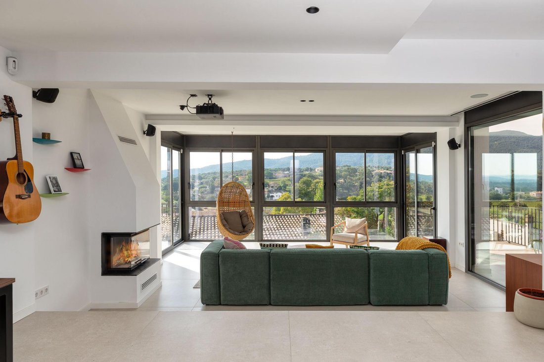 Villa in Banyoles (District), Banyoles, Spain 1 - 16988276