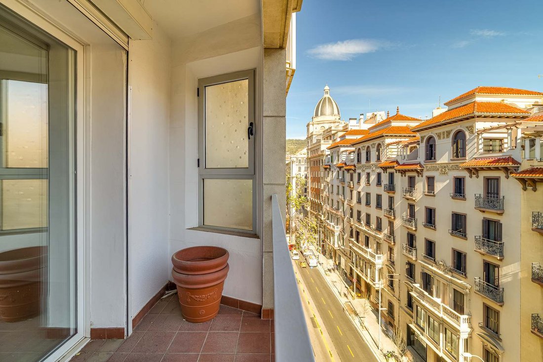 Apartment in Sarrià-Sant Gervasi, Barcelona, Spain 4 - 17549979