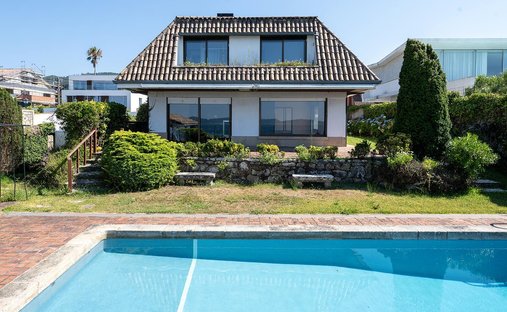 Villa in Oia, Vigo, Spain 1