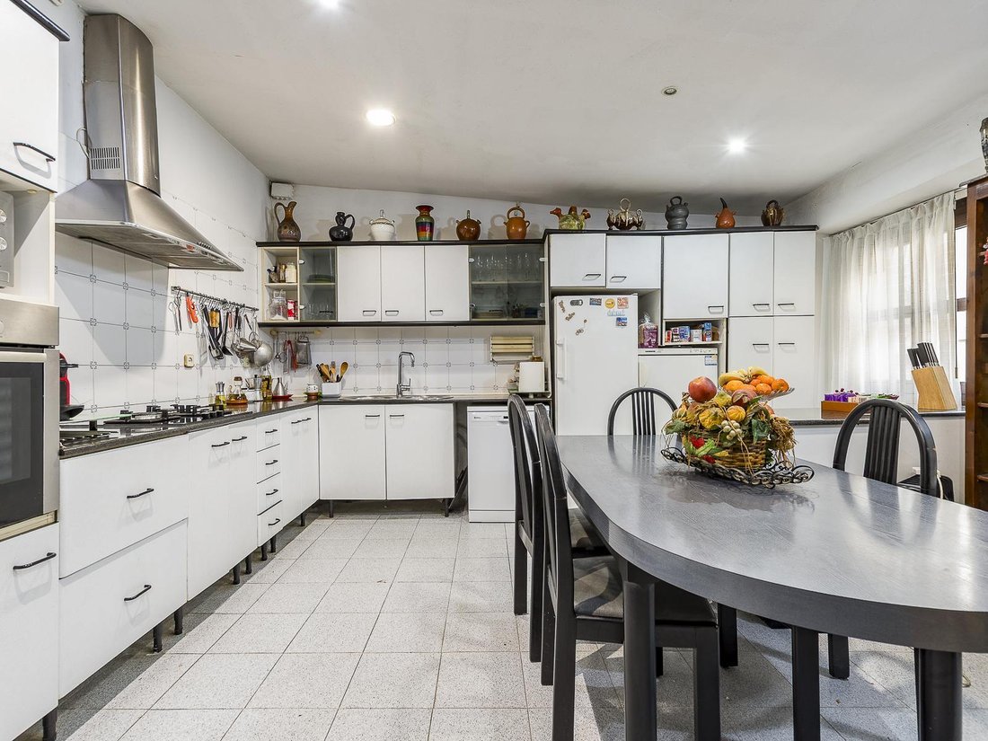 Apartment in Ciutat Vella, Barcelona, Spain 5 - 15325002