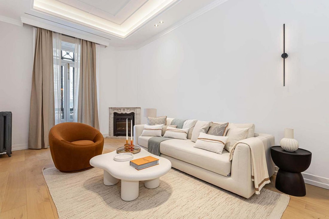 Apartment in Chamberi, Madrid, Spain 1 - 17431704