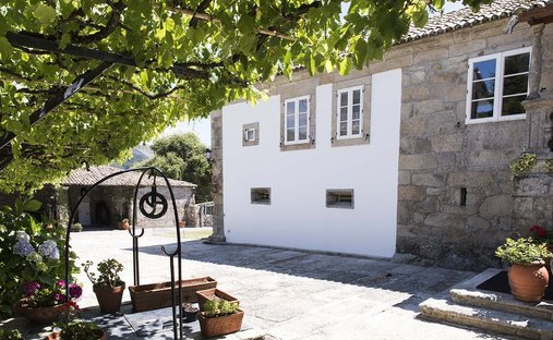 Villa in Camos, Nigran, Spain 1