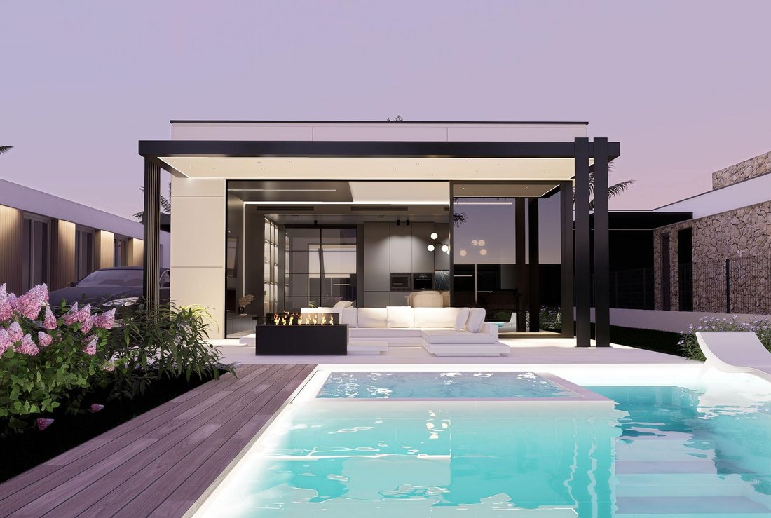 Villa in Sant Pere de Ribes, Catalonia, Spain 1 - 16988085