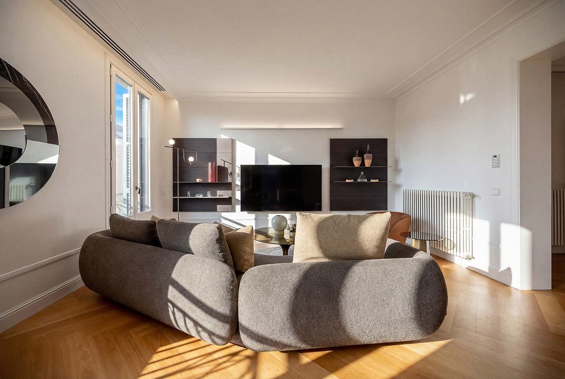 Apartment in Eixample, Barcelona, Spain 4 - 17599944