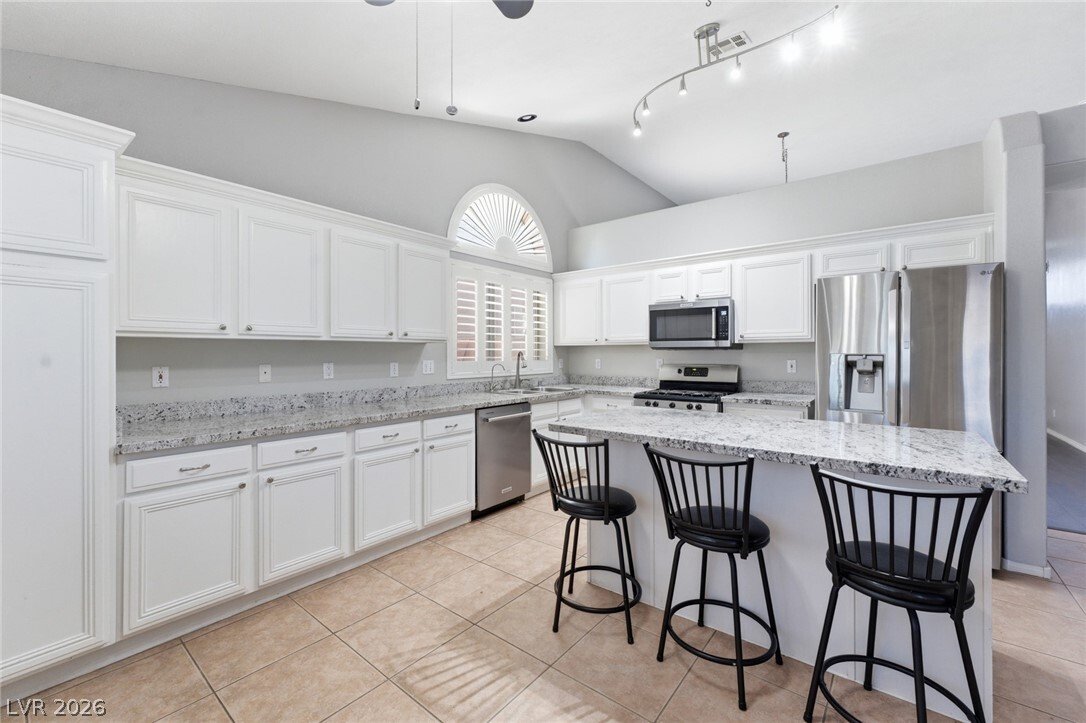 House in Henderson, Nevada, United States 1 - 17737435
