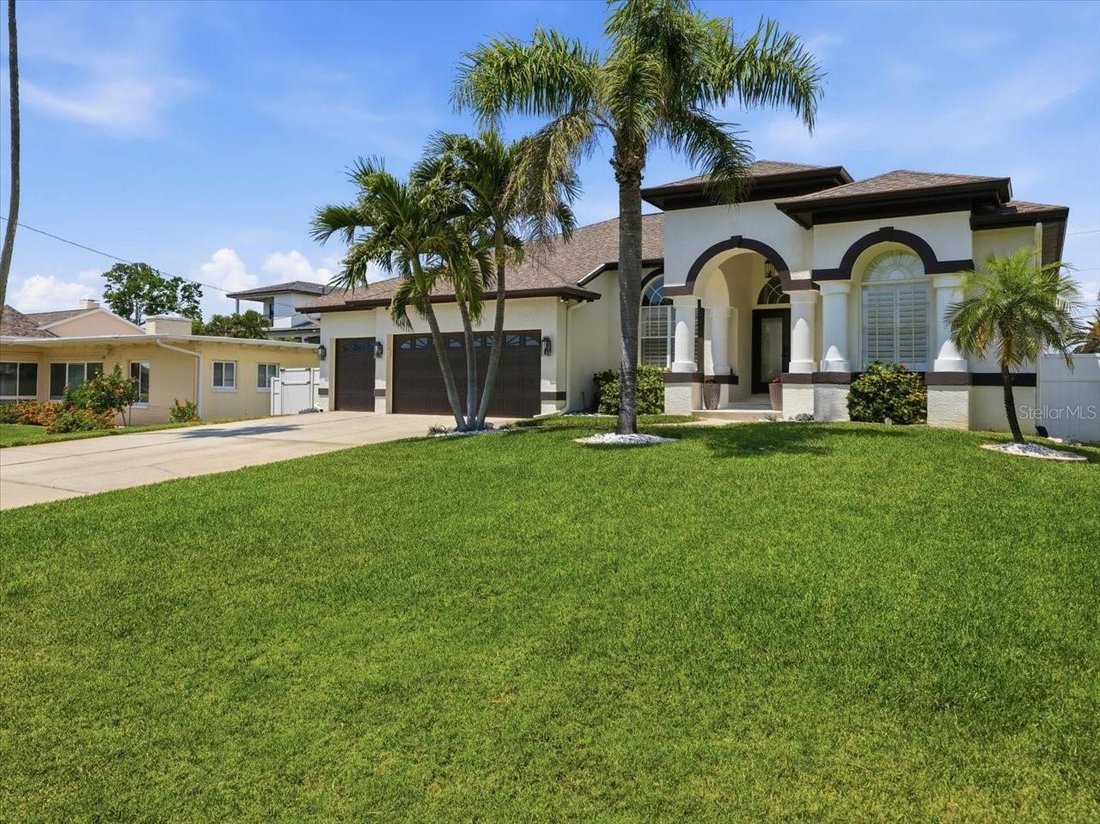 House in Belleair Beach, Florida, United States 1 - 17613187