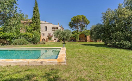 Casa de Campo en Garrigàs, Cataluña, España 1