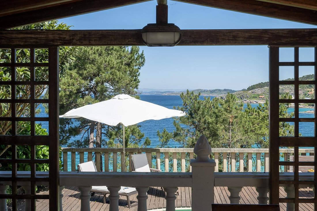 Villa in Cangas, Galicia, Spain 4 - 16988801