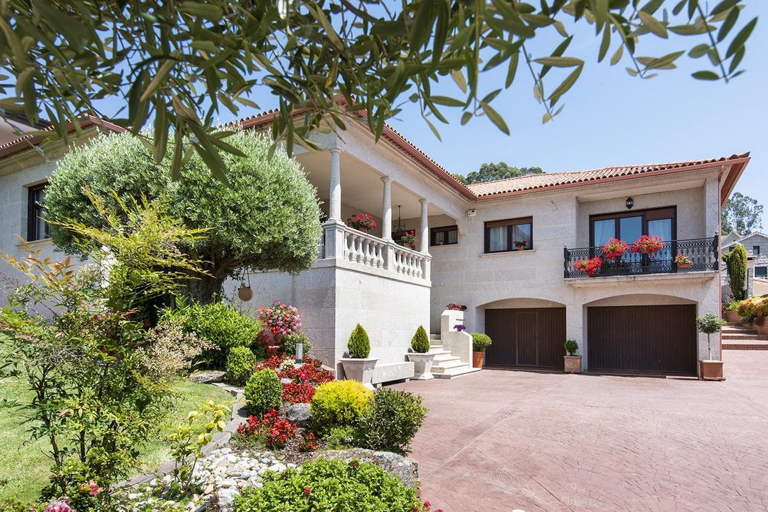 Villa in Vilaza, Gondomar, Spain 2 - 16987881