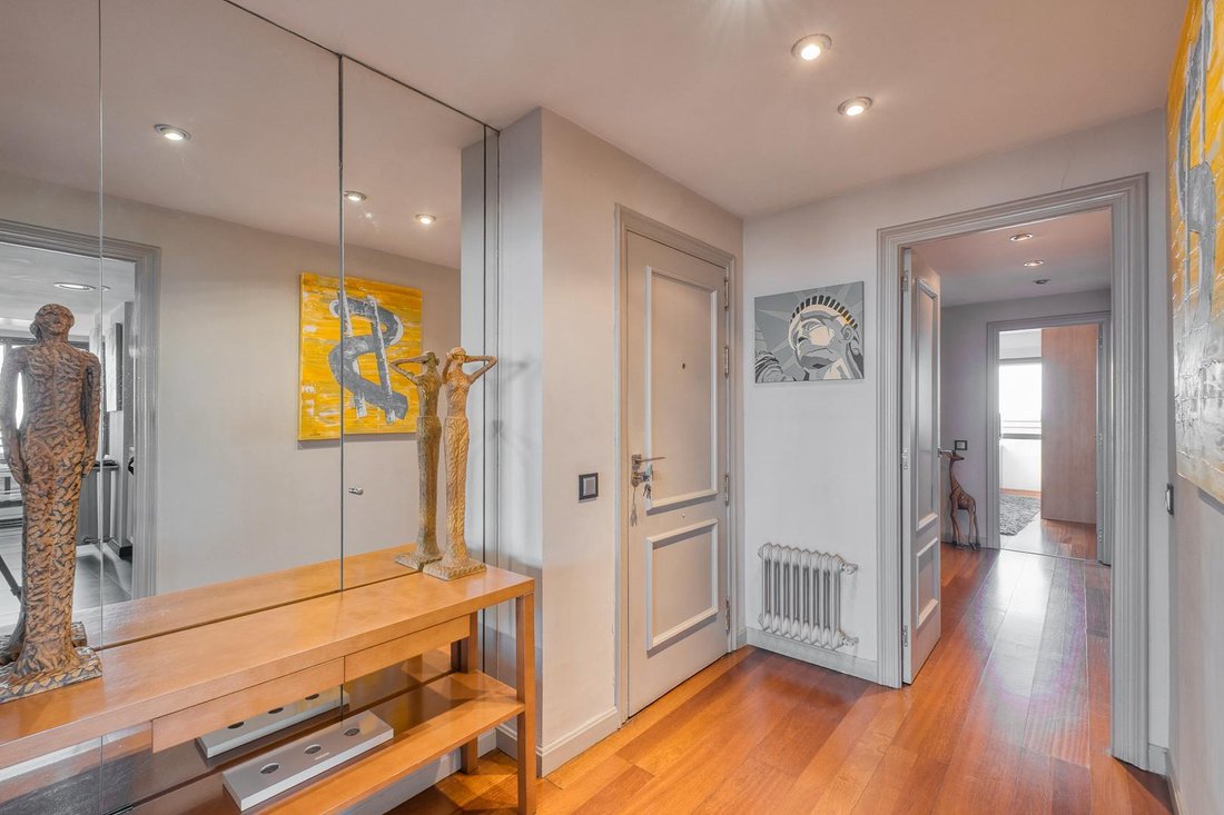 Apartment in Chamartín, Madrid, Spain 5 - 16988213