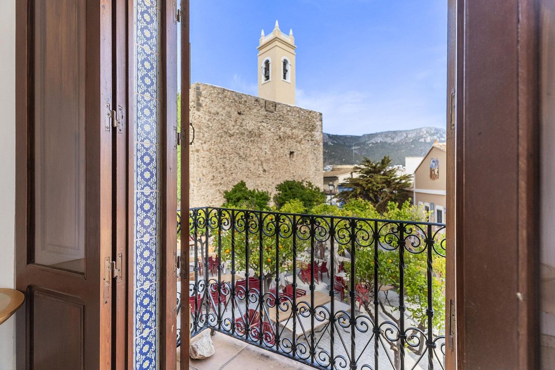 Villa in Calp / Calpe, Valencian Community, Spain 1 - 16988569
