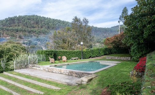 Villa in Viascon, Cerdedo-Cotobade, Spain 1