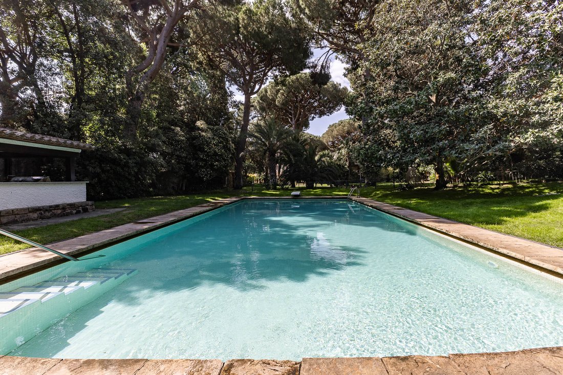 House in Premia de Dalt, Catalonia, Spain 2 - 17799216