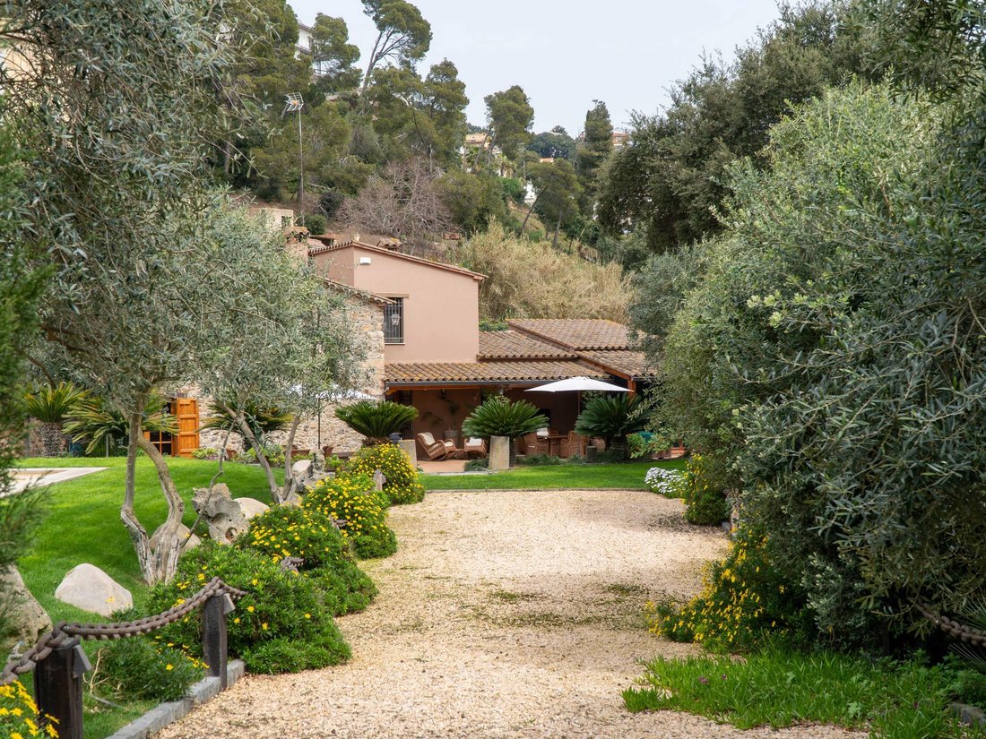 Villa in Santa Susanna, Catalonia, Spain 5 - 17542892