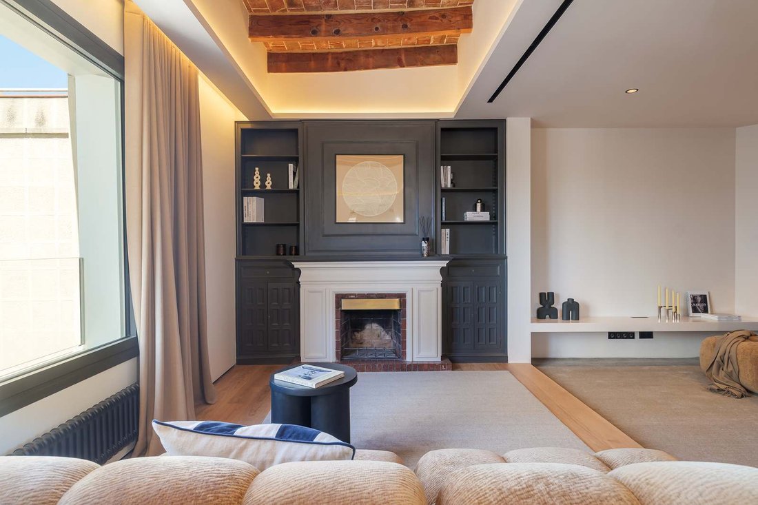 Apartment in Sarrià-Sant Gervasi, Barcelona, Spain 5 - 15232739