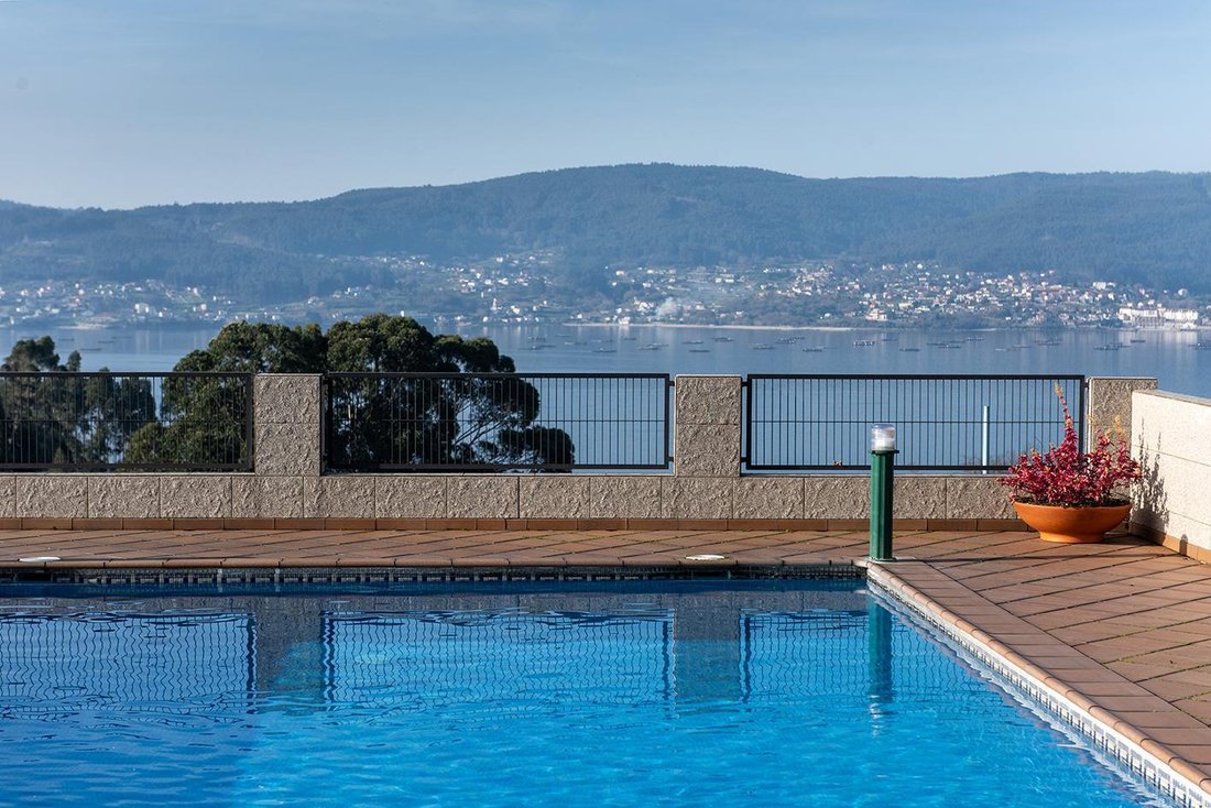 Villa in Marin, Galicia, Spain 2 - 16988814