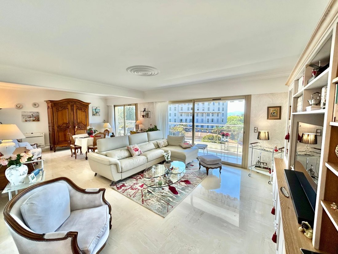 Apartment in Cannes, Provence-Alpes-Côte d'Azur, France 2 - 17797469
