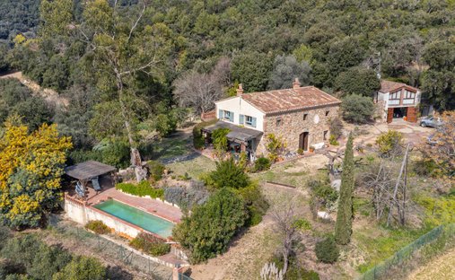 Casa di campagna a Fornells de la Selva, Catalogna, Spagna 1