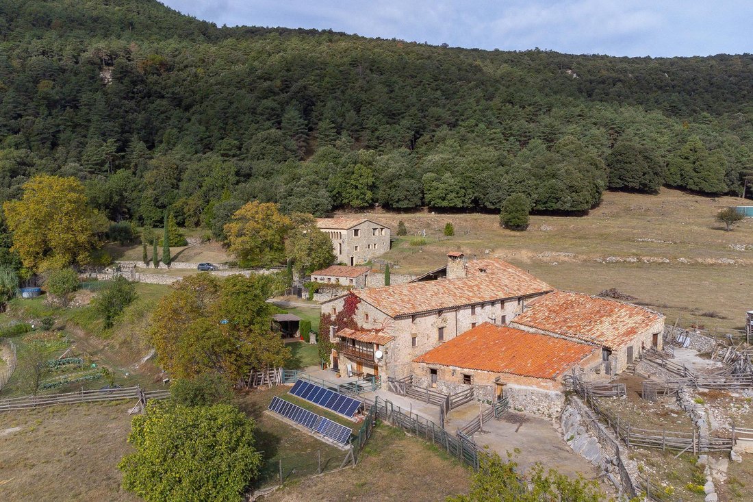 Country House in Sales de Llierca, Catalonia, Spain 5 - 16989217