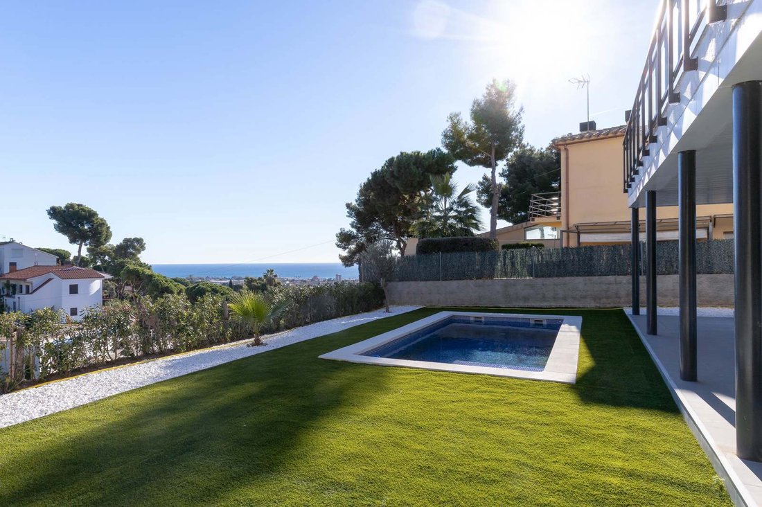 Villa in Cabrils, Catalonia, Spain 1 - 16987721