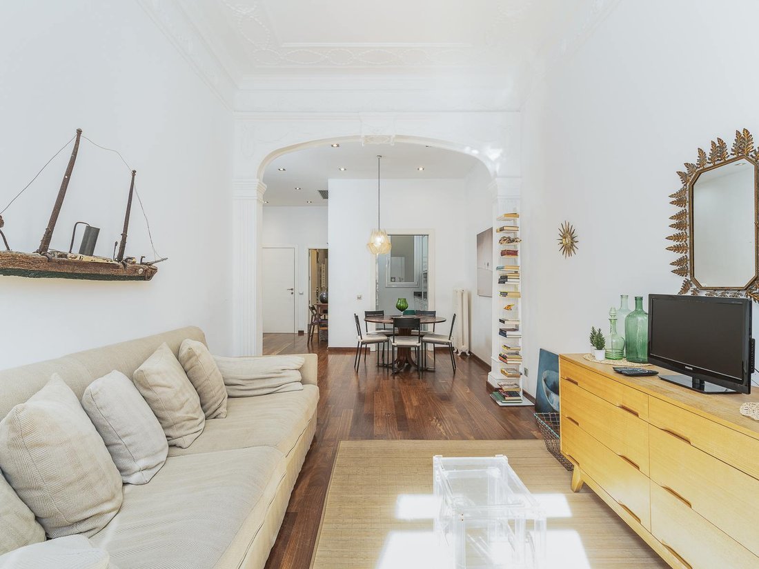 Apartment in Eixample, Barcelona, Spain 5 - 17451288