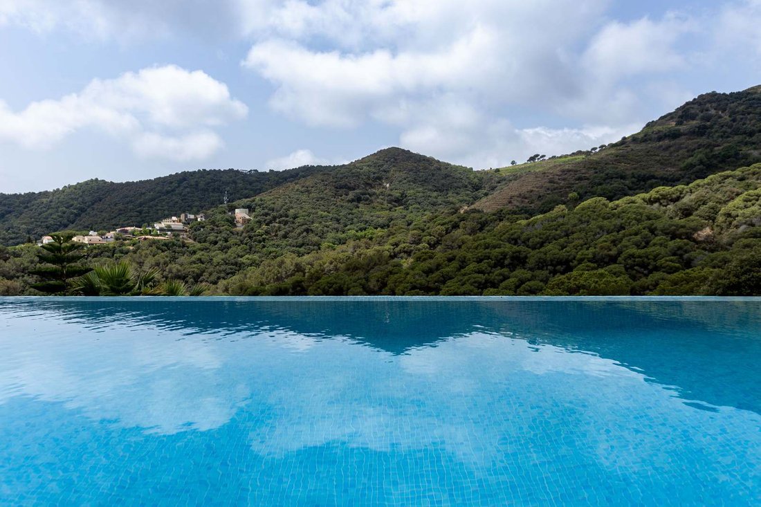 Villa in Alella, Catalonia, Spain 4 - 17154534