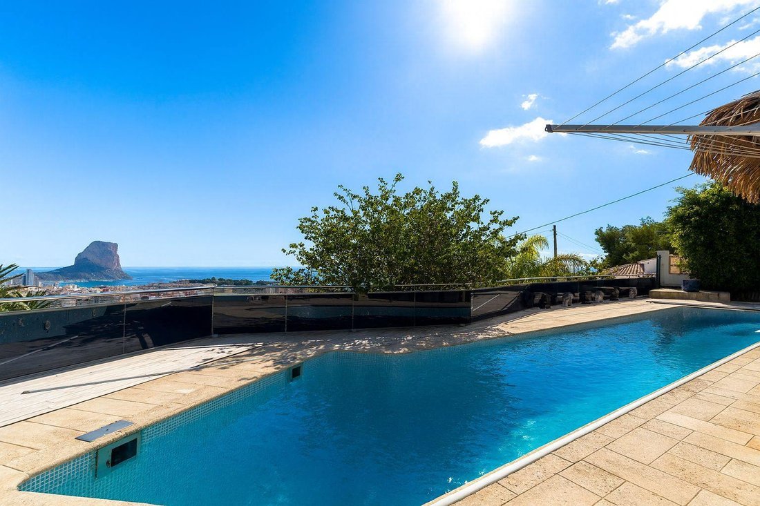 Villa in Calp / Calpe, Valencian Community, Spain 1 - 16987936